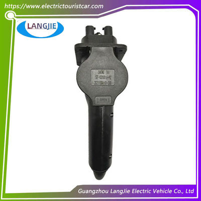 ভালো দাম বৈদ্যুতিক টহল গাড়ির চার্জিং সকেট প্লাগ, দর্শনীয় স্থান গাড়ির চার্জারের জন্য 220V চার্জিং ইন্টারফেস অনলাইন